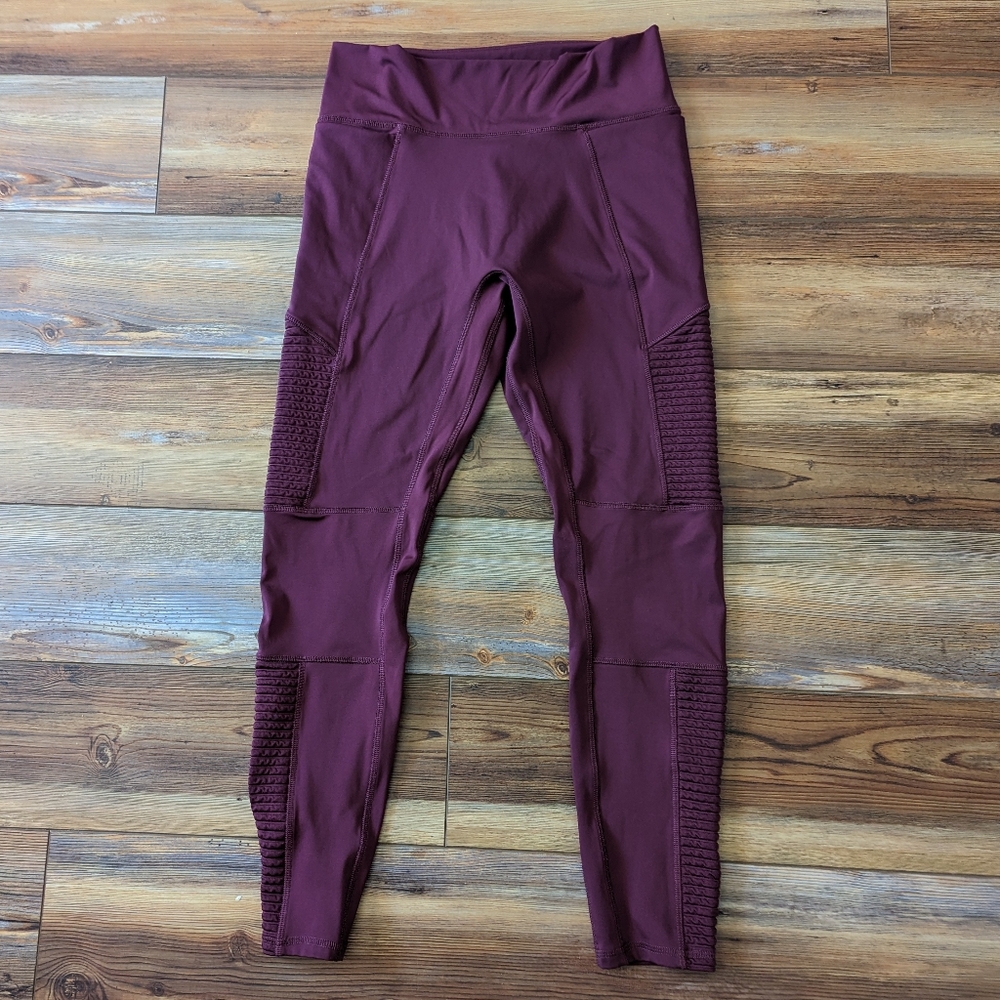 LIKE NEW Fabletics Red/Maroon High-Rise Workout Yoga Leggings Women's Size Large